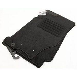 PETEX carpet mats for Kia Sorento (2002-2009)