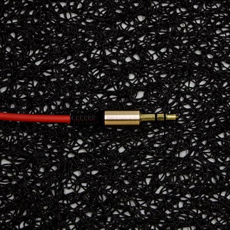AUX cable, 1 meter, Red/Gold
