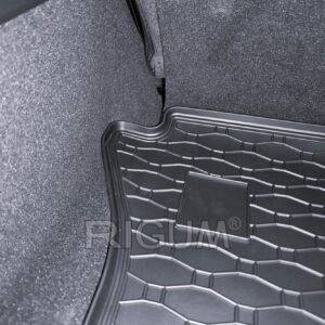Гумена стелка за багажник Rigum за Jeep Wrangler (08.2006+)