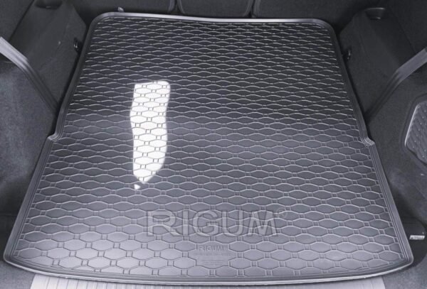 Гумена стелка за багажник Rigum за Peugeot 5008 (03.2024+)