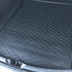 Гумена стелка за багажник Rigum за TESLA Model 3 (07.2017+)