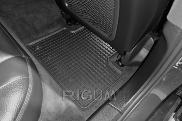 Гумени стелки Rigum за Volvo S60 (11.2018+)