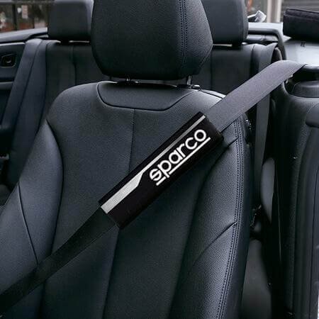 Протектор за колан SPARCO - Черен