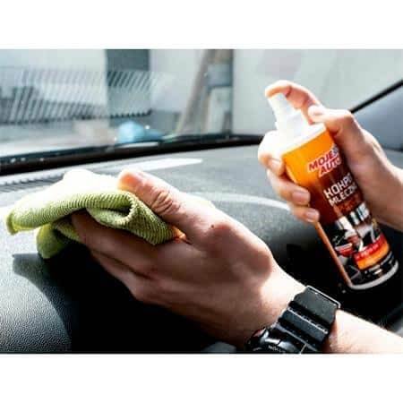 Plastic cleaner - MOJE AUTO