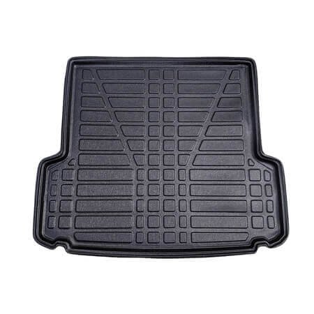 RizLine trunk mat designed for BMW E91 Estate (2005-2012)