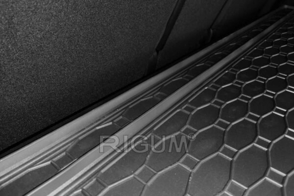 Гумена стелка за багажник Rigum за Mercedes-Benz EQB X243 (01.2021+)