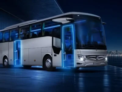 Туристическите автобуси