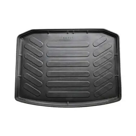 Стелка за багажник RizLine предназначена за Skoda Karoq (2017+)