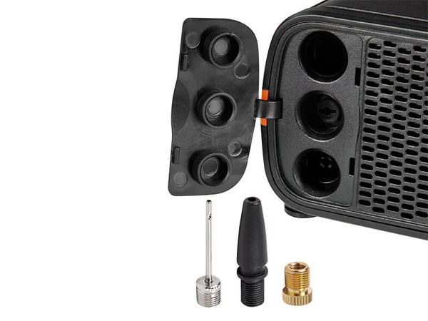 Компресор OSRAM TYRE inflate 4000 за гуми, 8.3 bar, 12V DC, 90dB, с вградена батерия 5000mAh