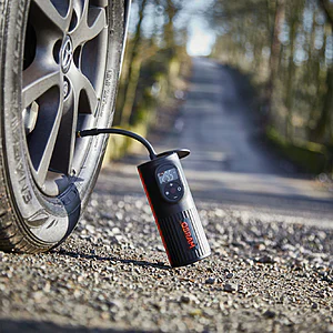 Дигитален компресор OSRAM TYRE inflate 2000 за гуми 5200 mAh, 8.3 bar