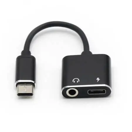 Адаптер 2 в 1 - Type C към 3.5mm Aux Jack за слушалки и зареждане