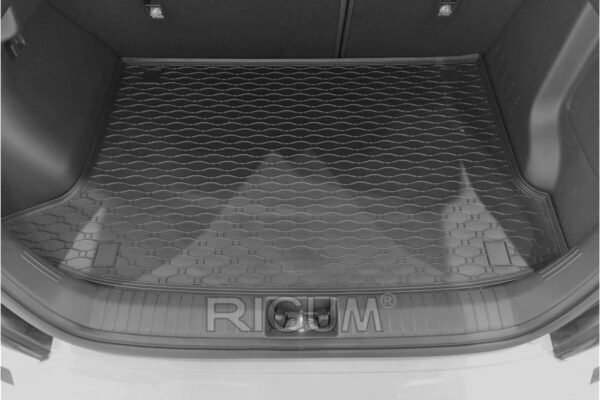 Гумена стелка за багажник Rigum за HYUNDAI Kona (06.2017-11.2022) в горно положение на багажника.