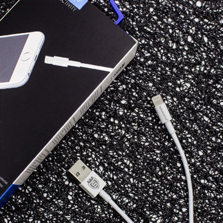 usb-kabel-lightning-za-apple-iphone-sammato-1-metar-byal-topcase-2.jpg USB кабел Lightning за Apple iPhone Sammato, 1 метър, Бял