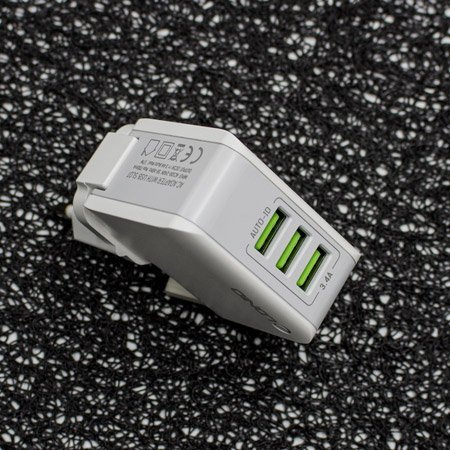 Зарядно 220V LDNIO Travel Charger 3.4A, 3 USB порта, Бяло