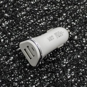 Зарядно за кола 12V LQ 2.1A, 2 USB порта, Бяло